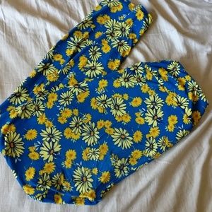 Daisy TC Lularoe Leggings